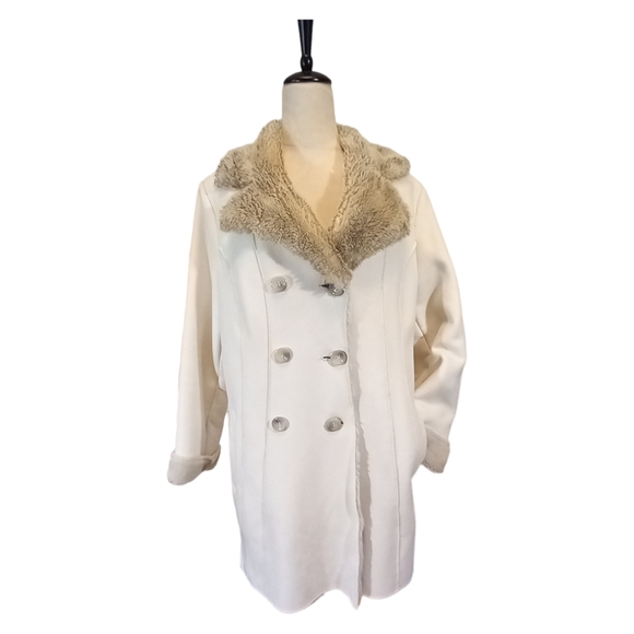 🏖️Soft Brushed Faux Suede w Faux Fur Lining Button Front Coat Size Large - Picture 2 of 13